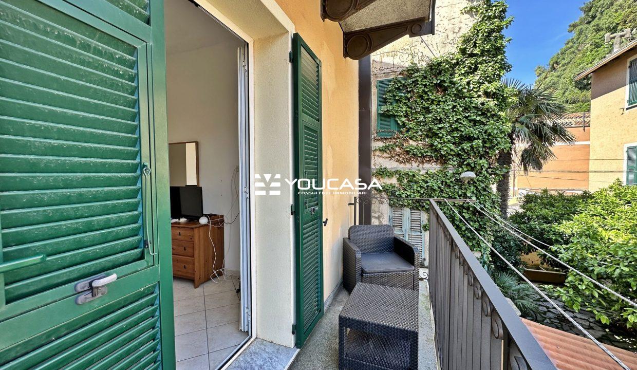 12 BALCONE