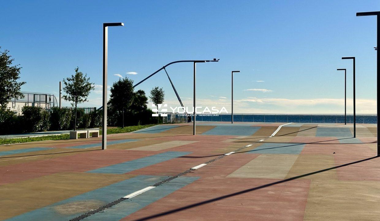 18 PASSEGGIATA - dimensioni grandi