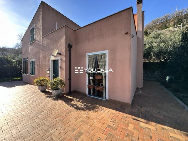 20 FACCIATA - dimensioni medie