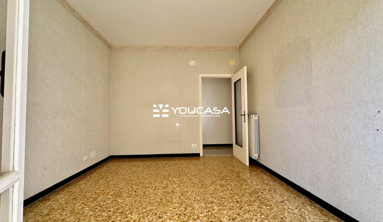 10 CAMERA - dimensioni grandi